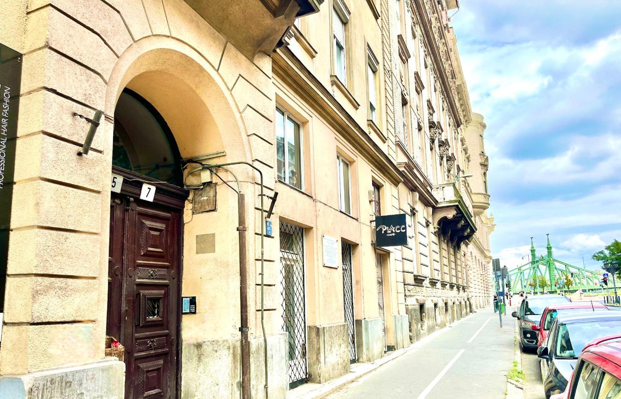 Modelia Apartment At Gellert Square 부다페스트 외부 사진