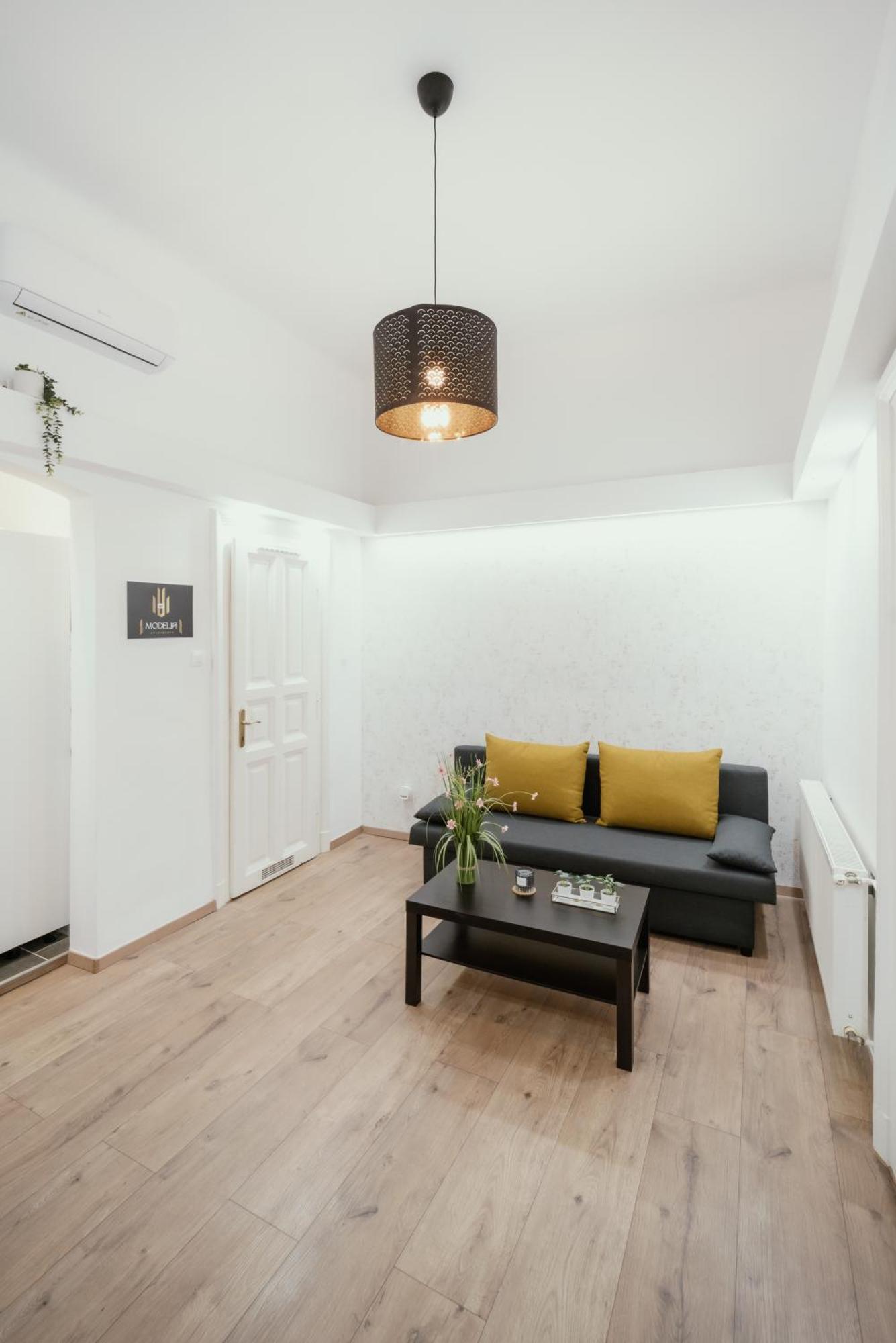 Modelia Apartment At Gellert Square 부다페스트 외부 사진